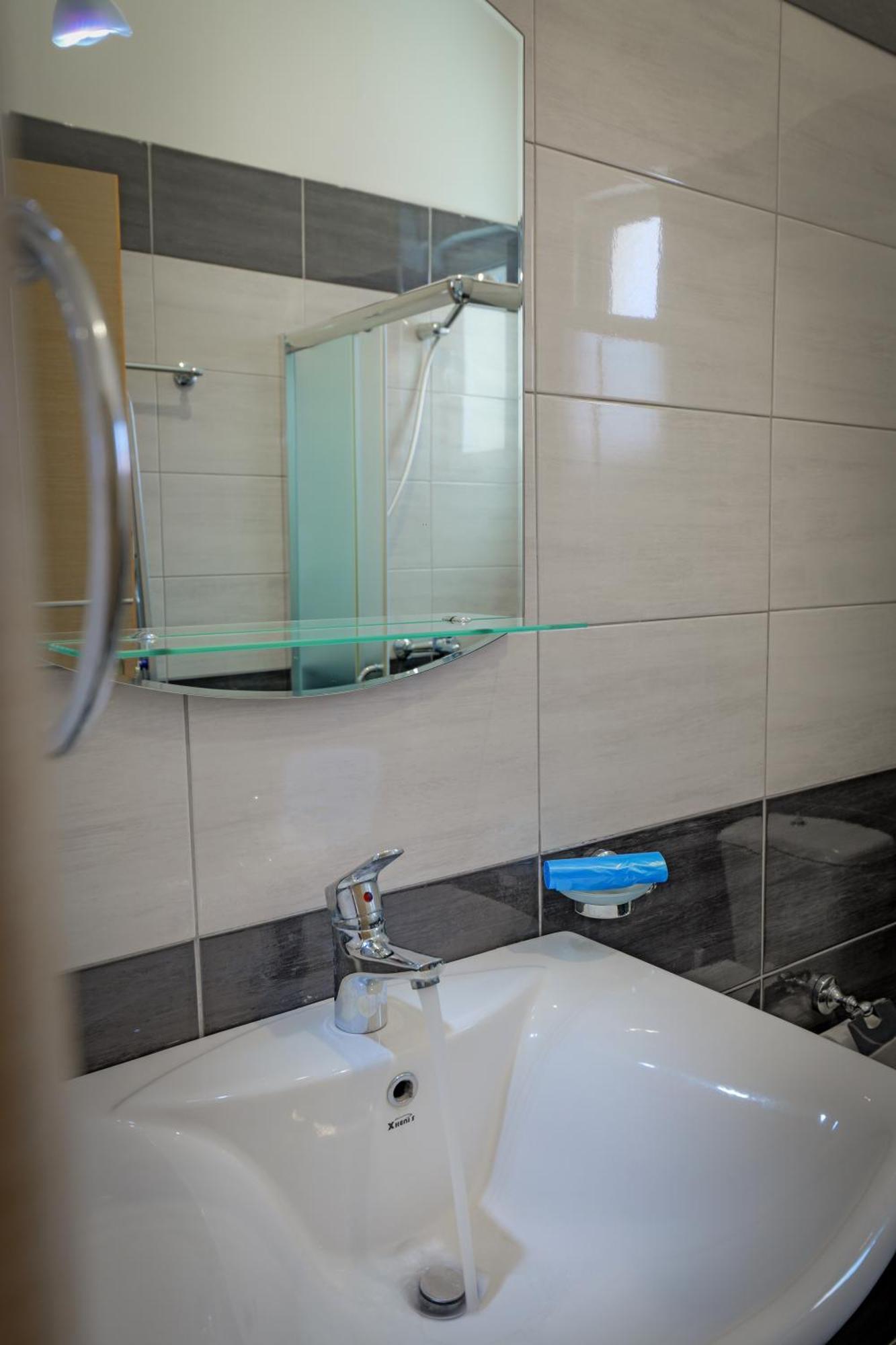 Valentina Apartment 1 Sarandë Eksteriør billede