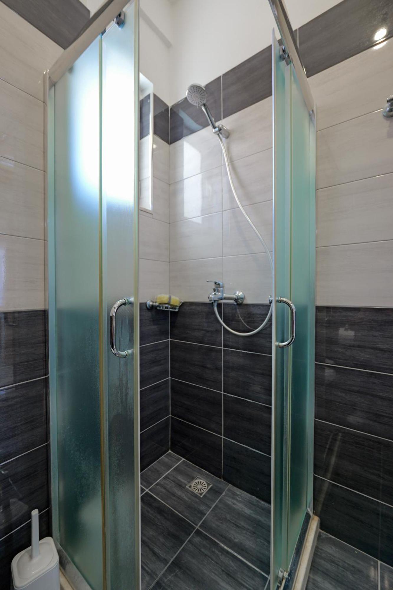 Valentina Apartment 1 Sarandë Eksteriør billede