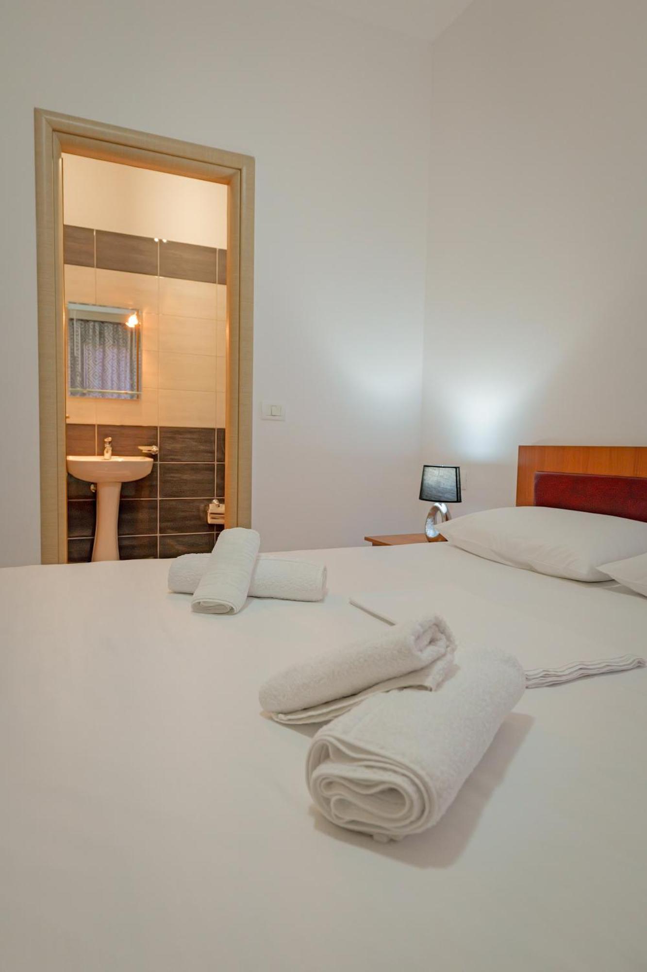 Valentina Apartment 1 Sarandë Eksteriør billede